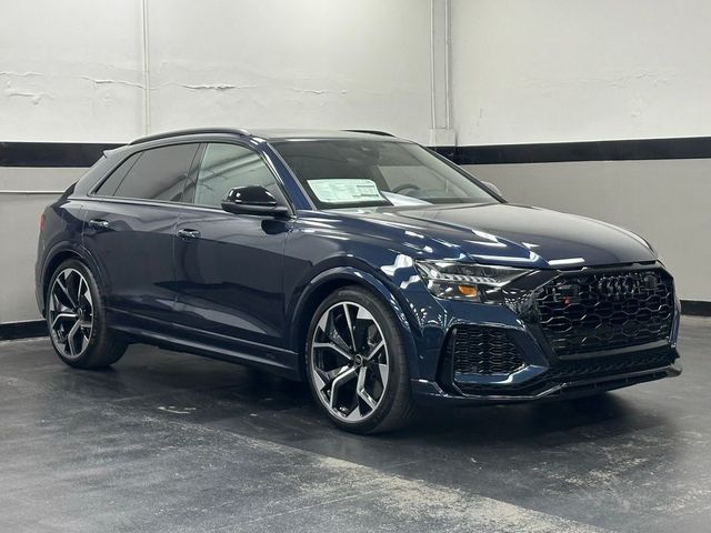 2024 Audi RS Q8 Base