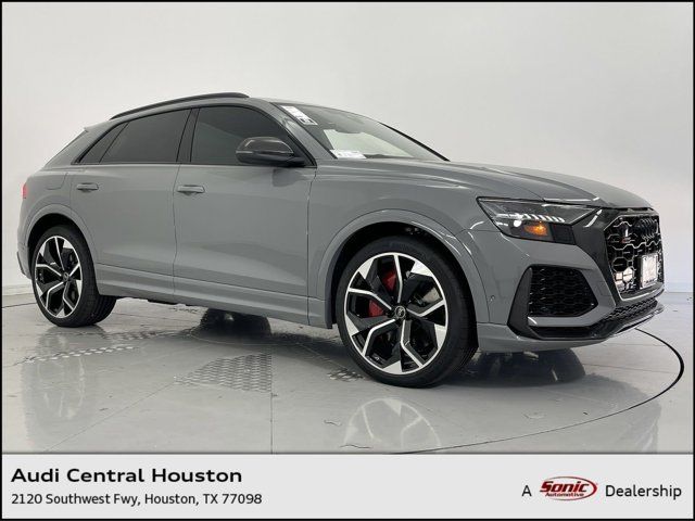 2024 Audi RS Q8 Base