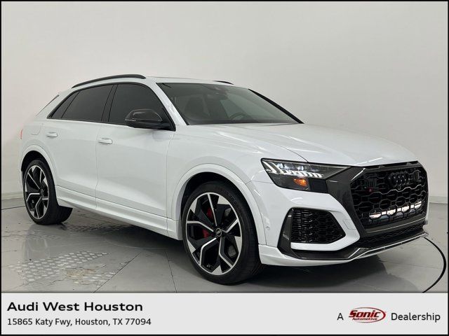 2024 Audi RS Q8 Base