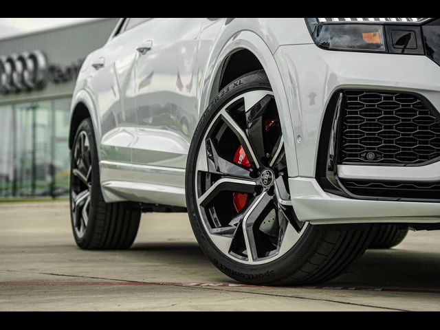 2024 Audi RS Q8 Base