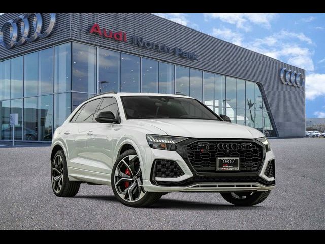 2024 Audi RS Q8 Base