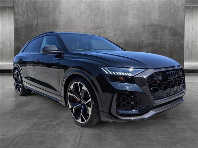 2024 Audi RS Q8 Base