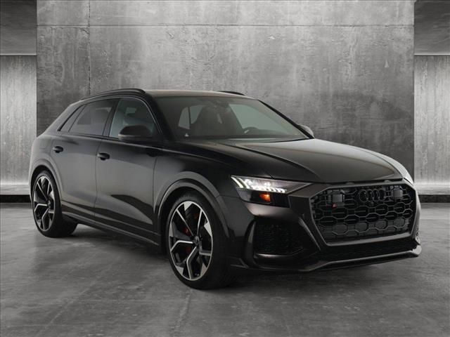 2024 Audi RS Q8 Base