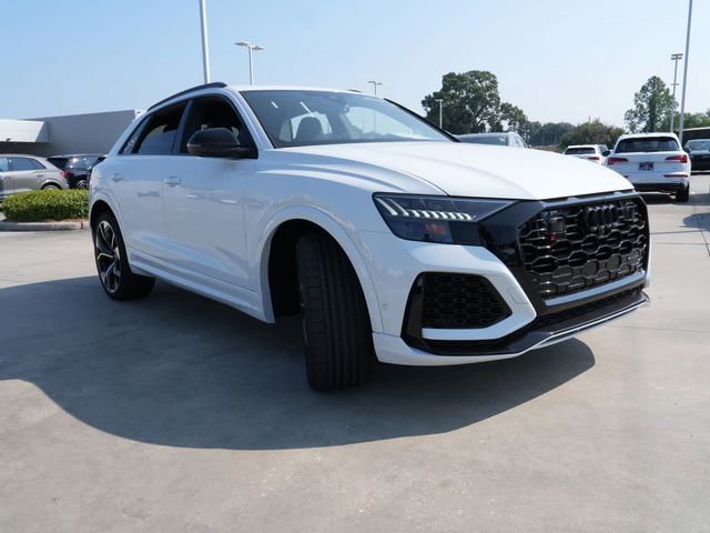 2024 Audi RS Q8 Base