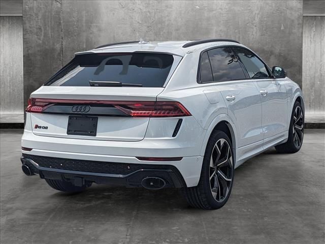 2024 Audi RS Q8 Base