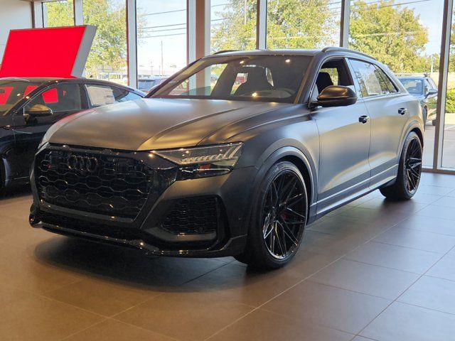 2024 Audi RS Q8 Base