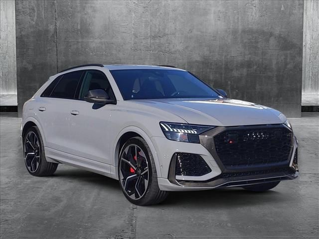 2024 Audi RS Q8 Base