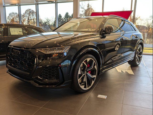 2024 Audi RS Q8 Base