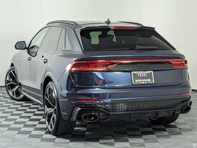 2024 Audi RS Q8 Base