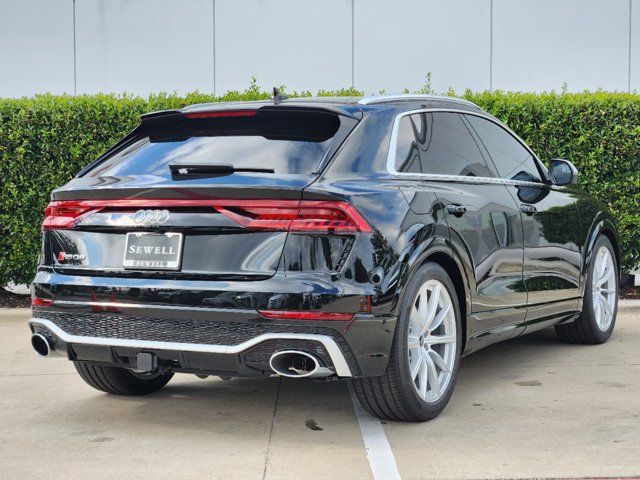 2024 Audi RS Q8 Base