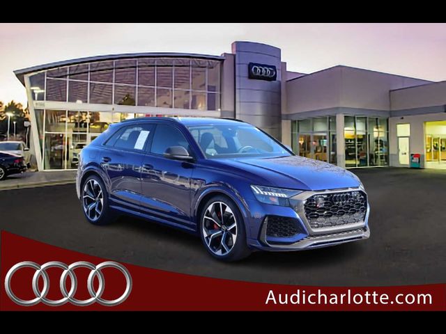 2024 Audi RS Q8 Base