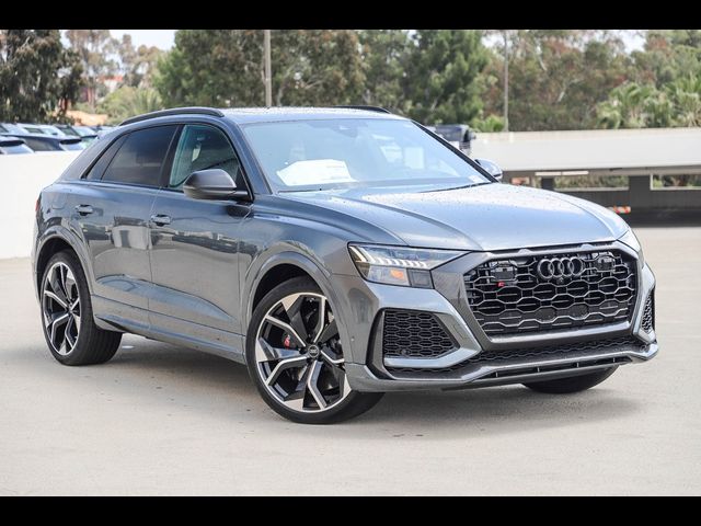 2024 Audi RS Q8 Base