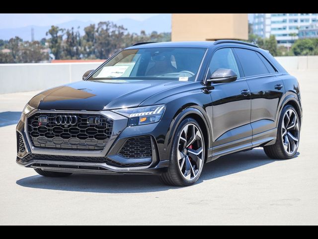 2024 Audi RS Q8 Base