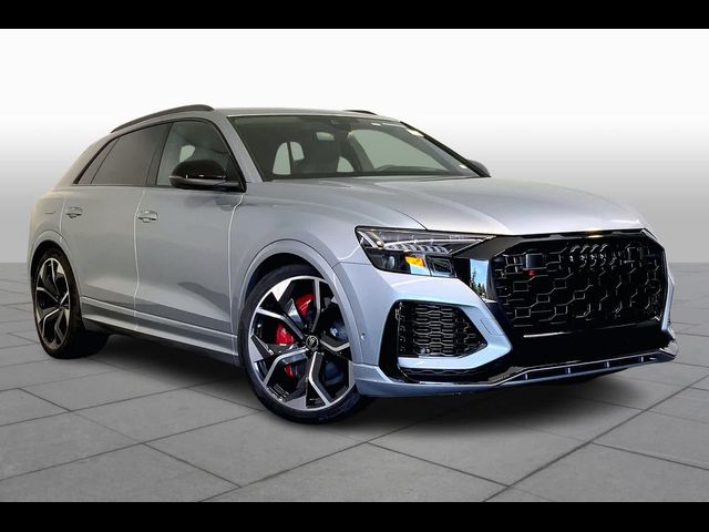 2024 Audi RS Q8 Base