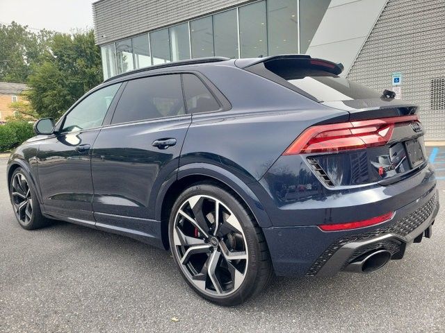 2024 Audi RS Q8 Base