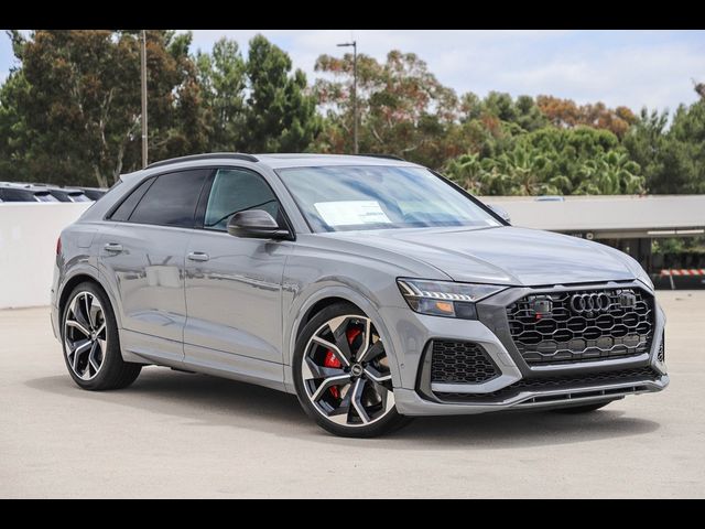 2024 Audi RS Q8 Base