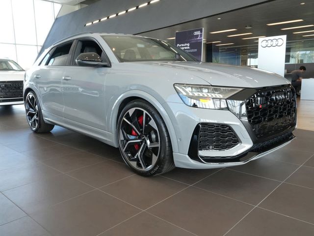 2024 Audi RS Q8 Base