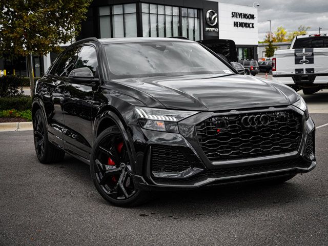 2024 Audi RS Q8 Base