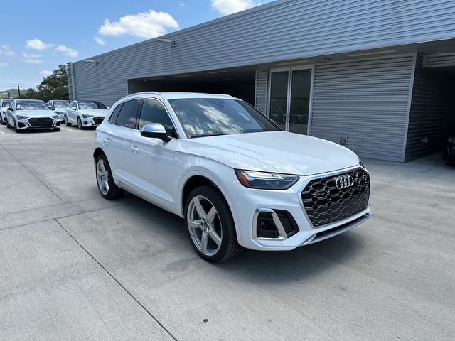 2024 Audi SQ5 Premium