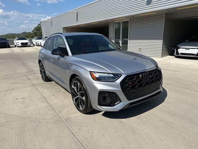 2024 Audi SQ5 Premium Plus