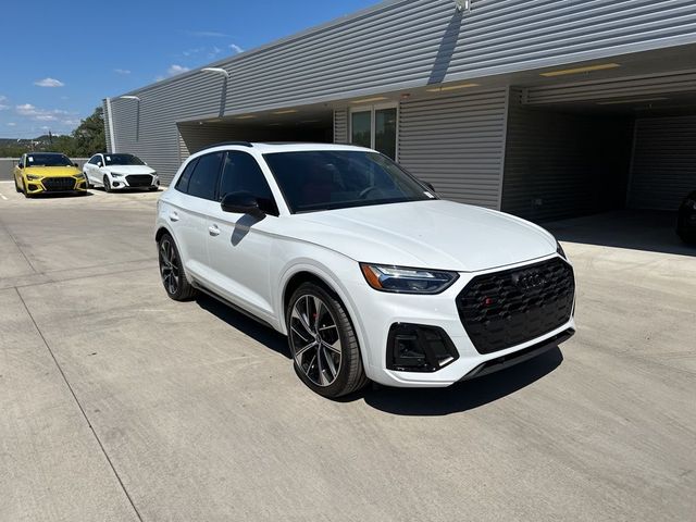 2024 Audi SQ5 Premium Plus