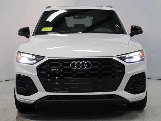 2024 Audi SQ5 Prestige