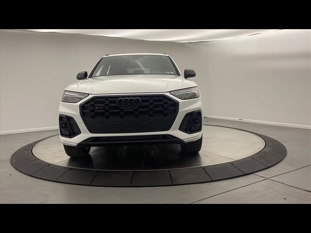 2024 Audi SQ5 Premium Plus