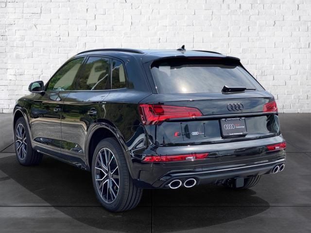 2024 Audi SQ5 Premium Plus