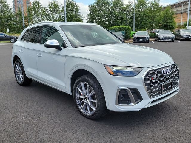 2024 Audi SQ5 Premium Plus