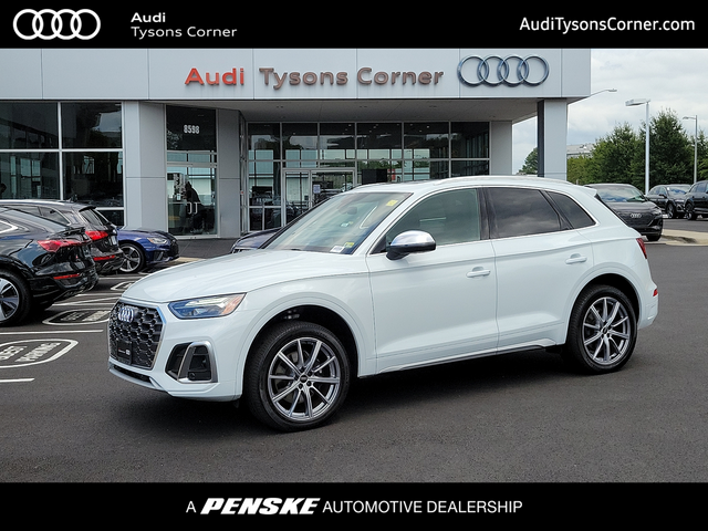 2024 Audi SQ5 Premium Plus