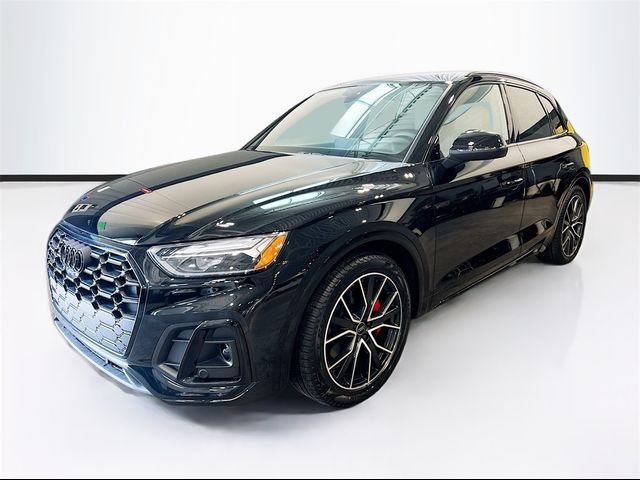 2024 Audi SQ5 Premium Plus