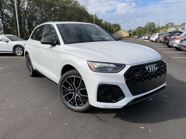 2024 Audi SQ5 Premium Plus