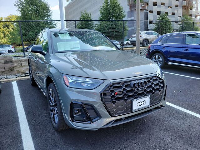 2024 Audi SQ5 Premium Plus