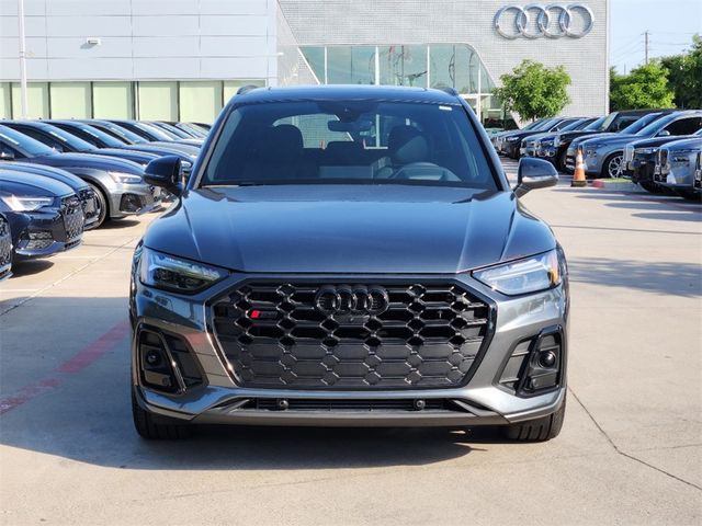 2024 Audi SQ5 Prestige