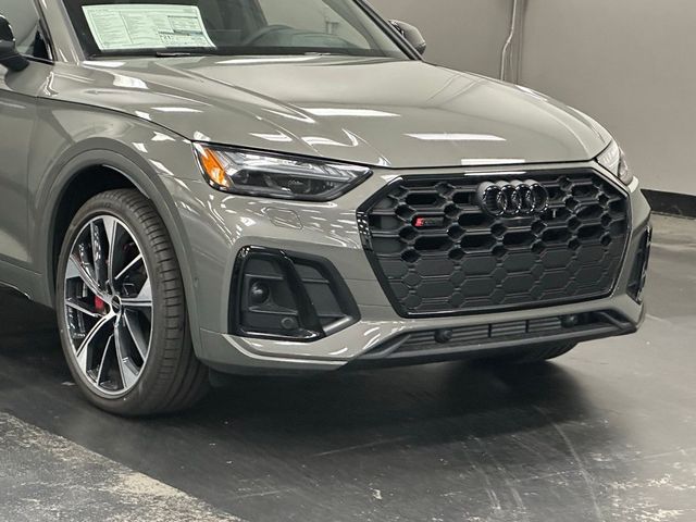 2024 Audi SQ5 Prestige