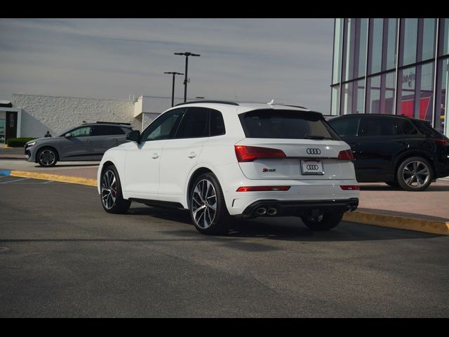 2024 Audi SQ5 Prestige