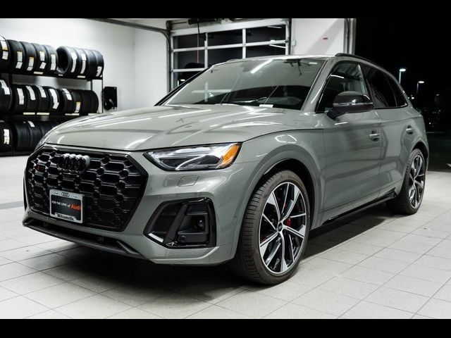 2024 Audi SQ5 Prestige