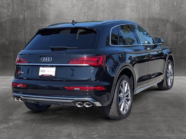 2024 Audi SQ5 Premium