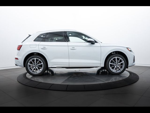 2024 Audi SQ5 Premium