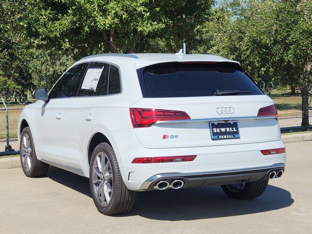 2024 Audi SQ5 Premium