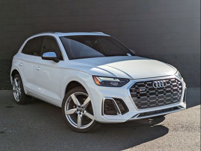 2024 Audi SQ5 Premium