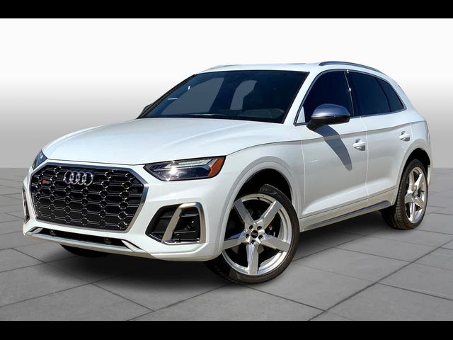 2024 Audi SQ5 Premium