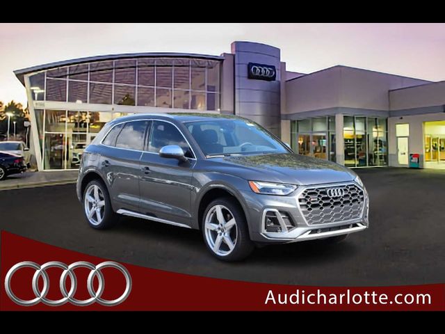 2024 Audi SQ5 Premium