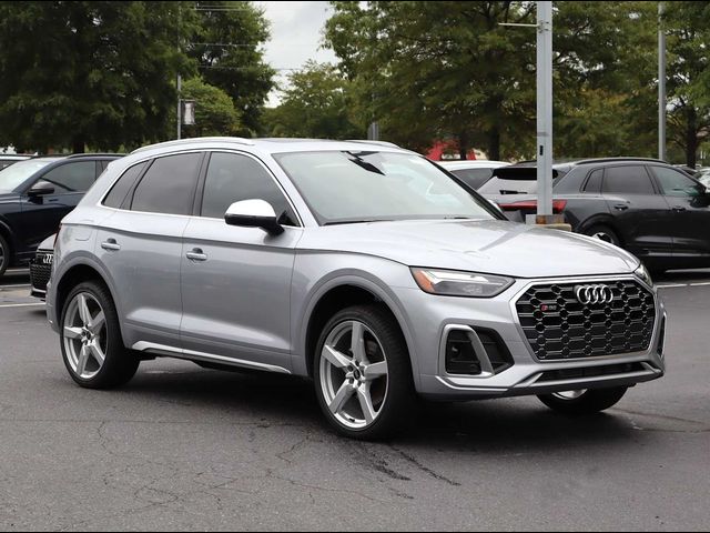 2024 Audi SQ5 Premium