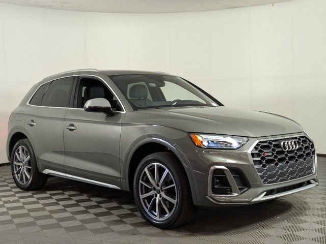 2024 Audi SQ5 Premium