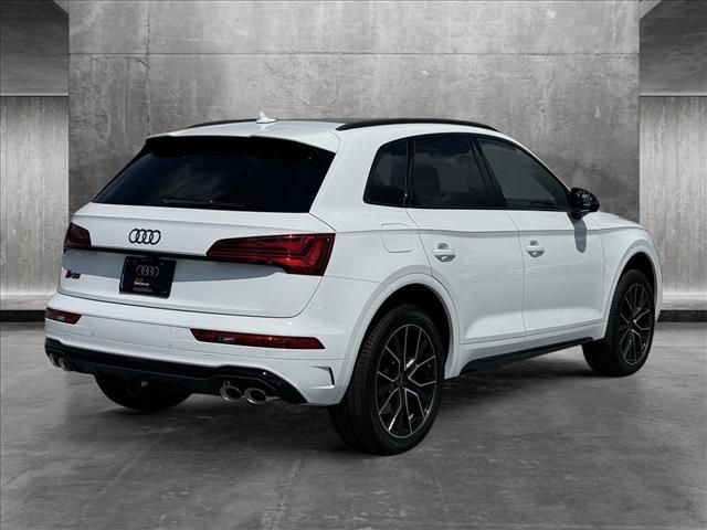 2024 Audi SQ5 Premium Plus