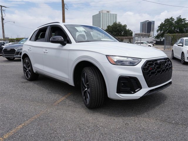 2024 Audi SQ5 Premium Plus