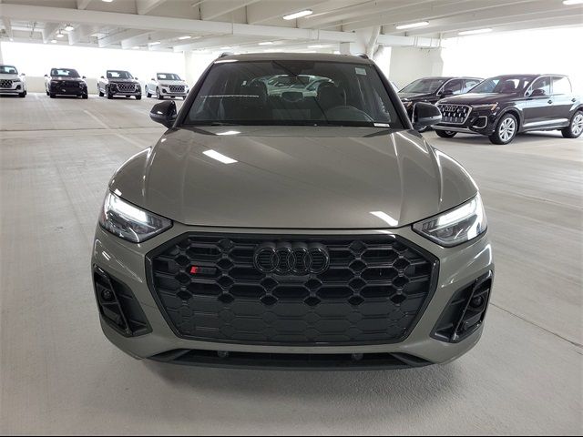 2024 Audi SQ5 Premium Plus