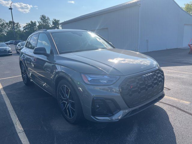 2024 Audi SQ5 Premium Plus