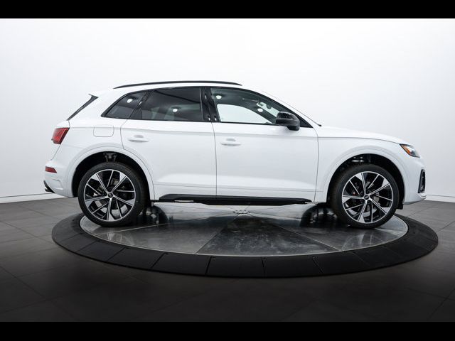 2024 Audi SQ5 Premium Plus